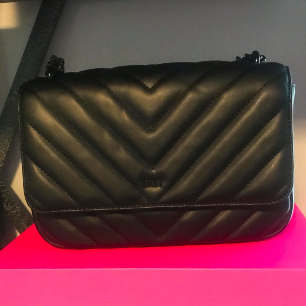 DKNY Veronica Lg Shoulder Bag